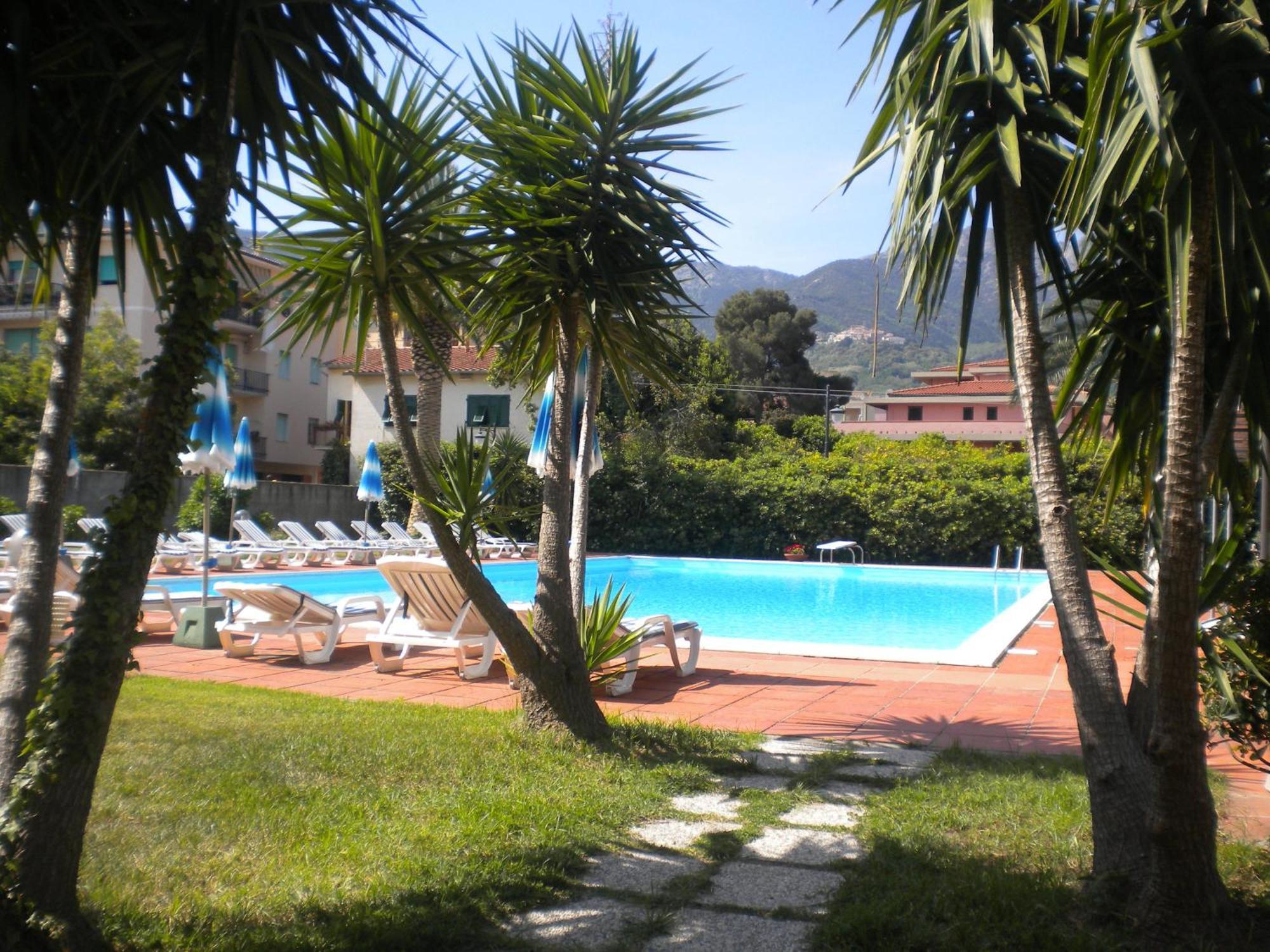 Hotel Marinella Marciana Marina  Buitenkant foto